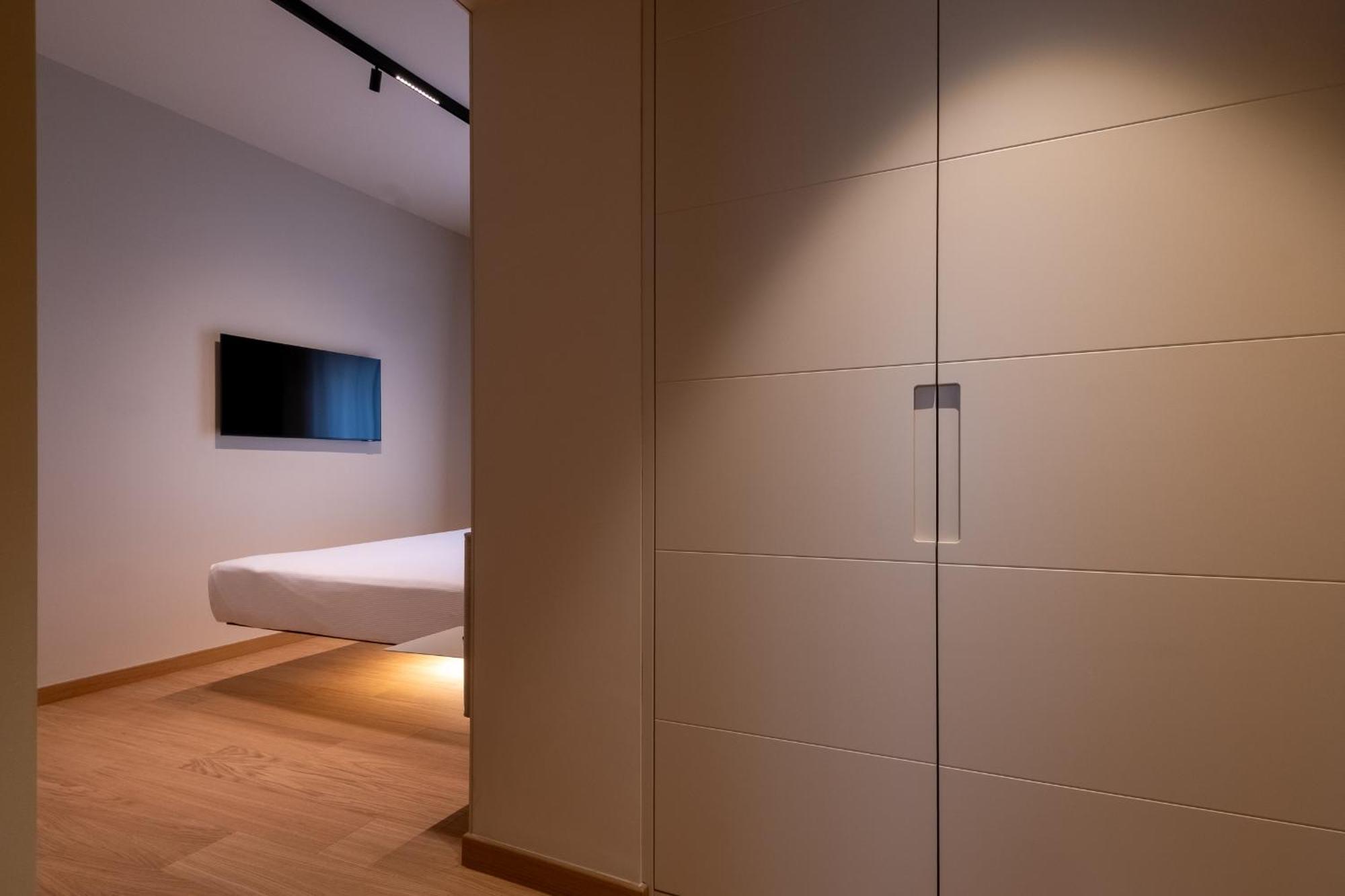 Oriana Homel Milano — Photos 1